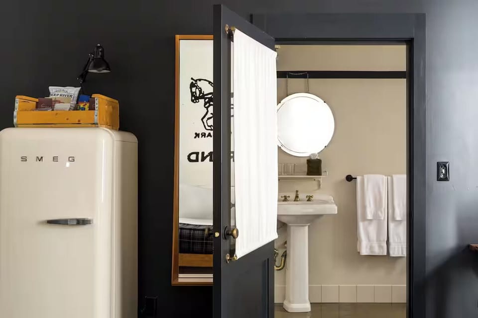 Step inside to thoughtful conveniences for easy, relaxed stays.