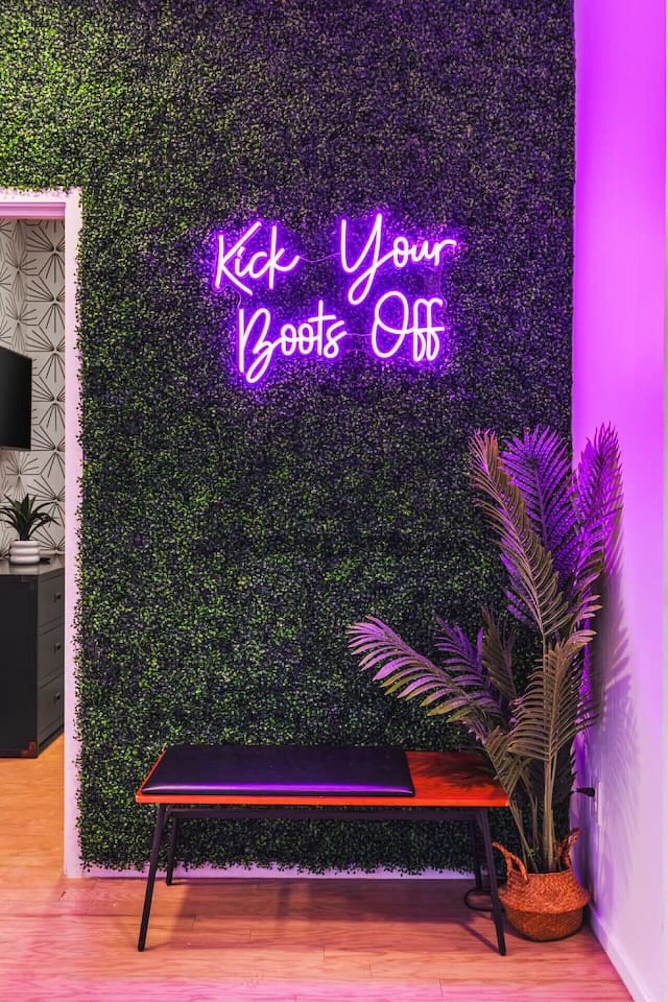 Bright and Spacious living with a sofa bed. HD TV with all the apps you could want. Take a photo in front of our neon sign!