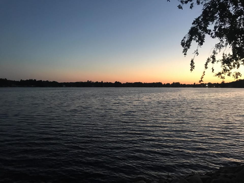 Big Silver Lake-boat to Silvercryst Supper club on the lake 