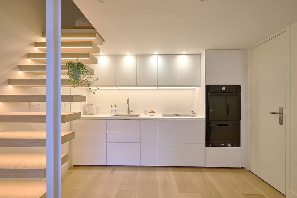 Charming brand new studio with Mezzanine - Odeon (6952)