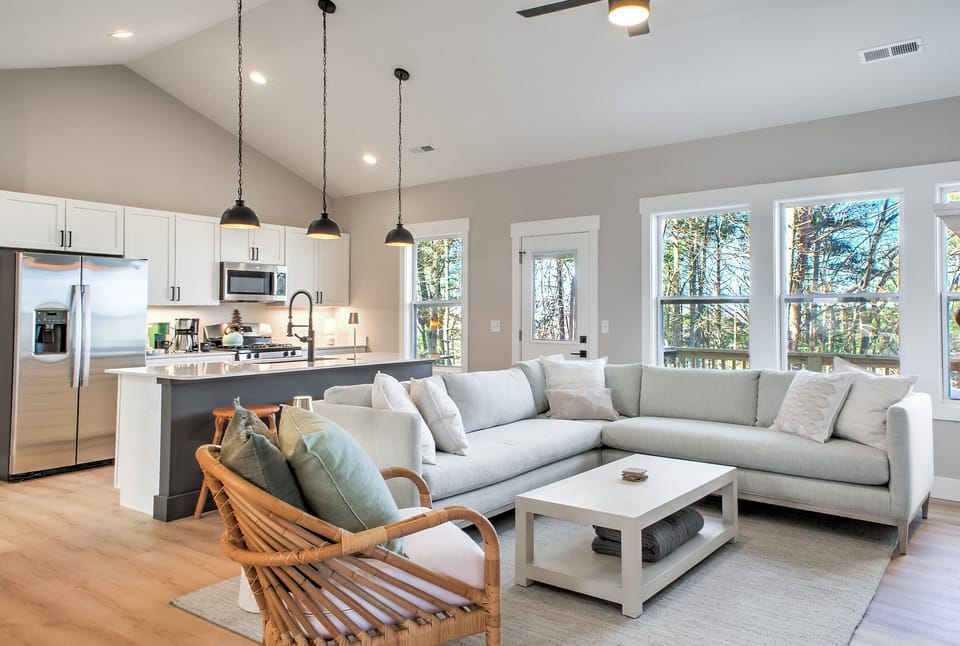 Comfy Sectional | Conversations or Movie Nights