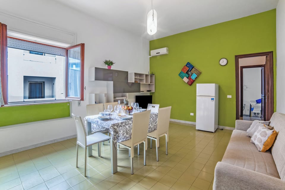 Living and dining room