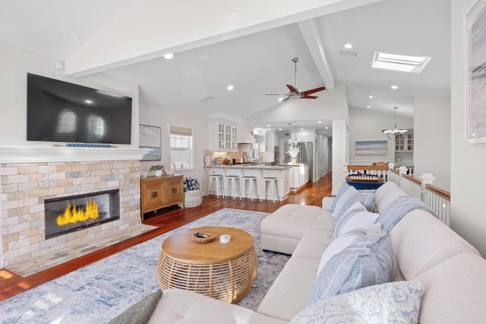 Living Room 2  |  2nd Floor