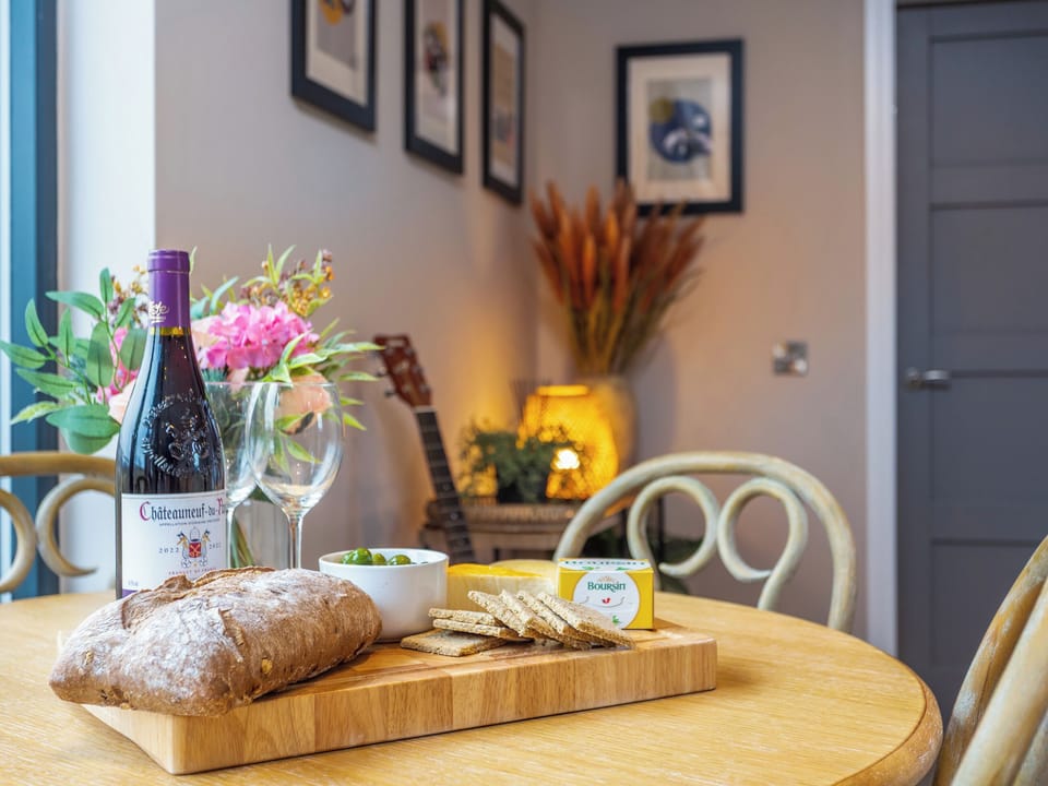 Open plan living space | The Granary - Rachel&rsquo;s Farm, Rachel&rsquo;s Farm