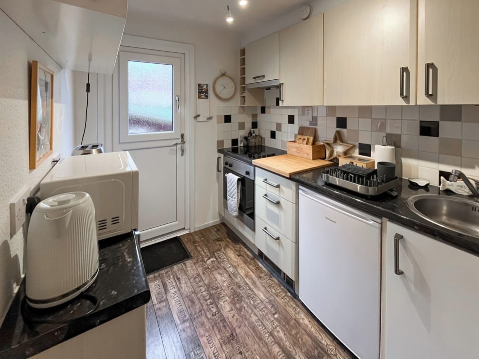 Kitchen | Mambo 95 - Kingsdown Stays, Kingsdown, near Deal