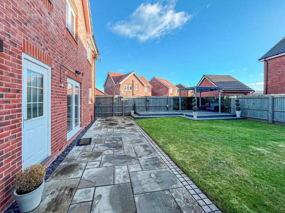 Exterior | Sea Breeze, Rhyl