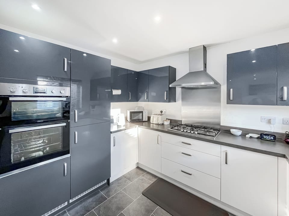 Kitchen | Sea Breeze, Rhyl