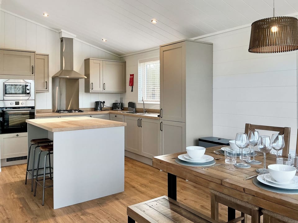 Kitchen | Mountain Goat Lodge - Chadwick Bank Holiday Lodges, Chadwick, near Worcester