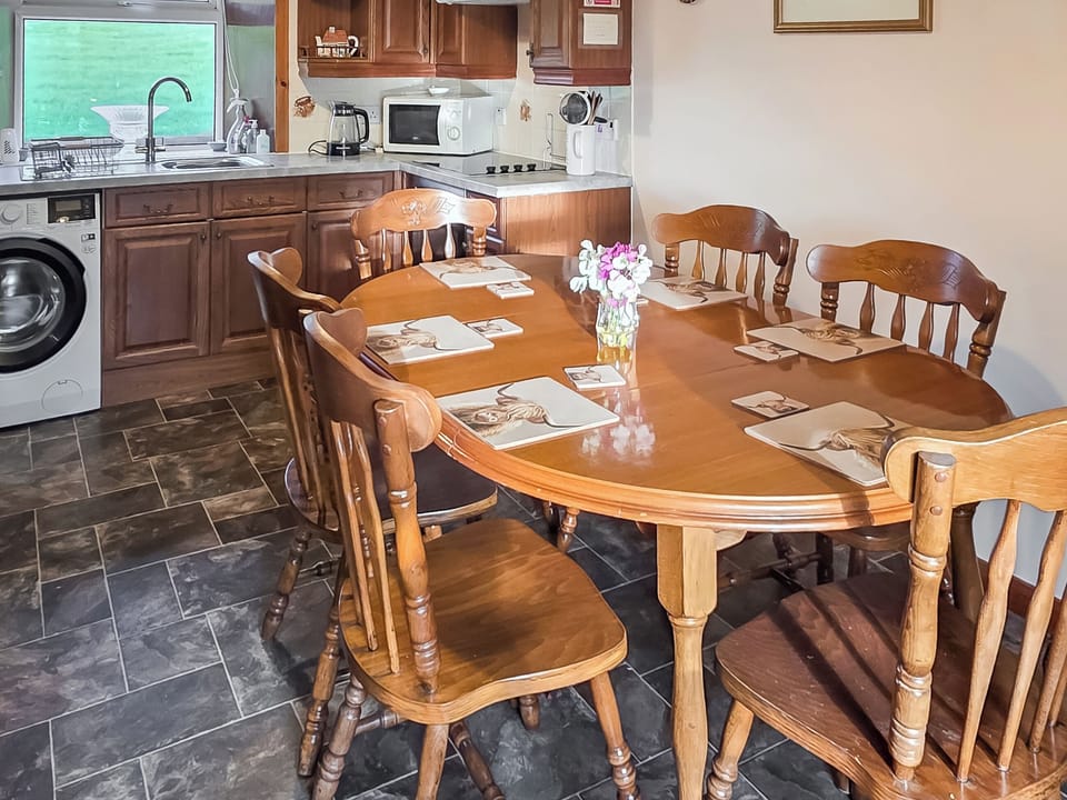 Kitchen/diner | East Challoch Farm Dairy Cottage, Stranraer