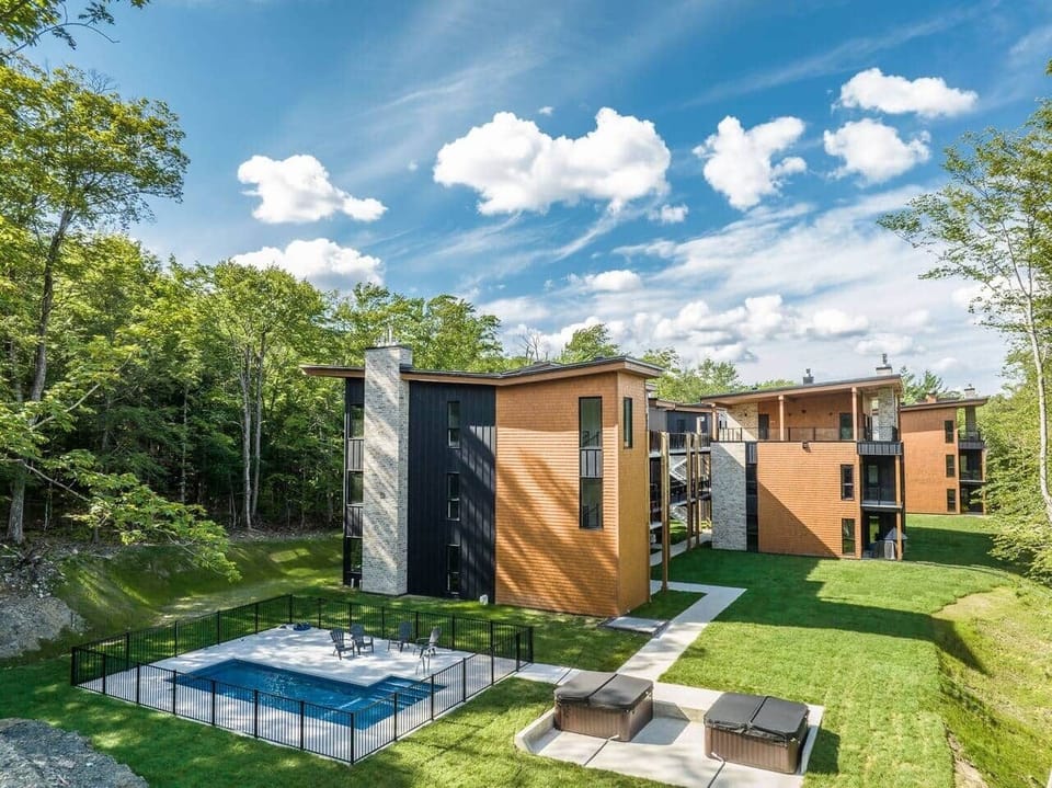 View of the outside of the condo