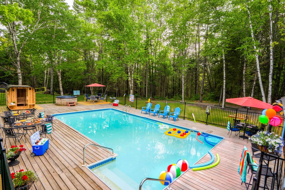 Pool days, hot tub nights, and endless forest views.