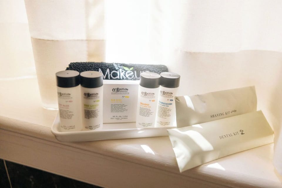 Bathroom amenities