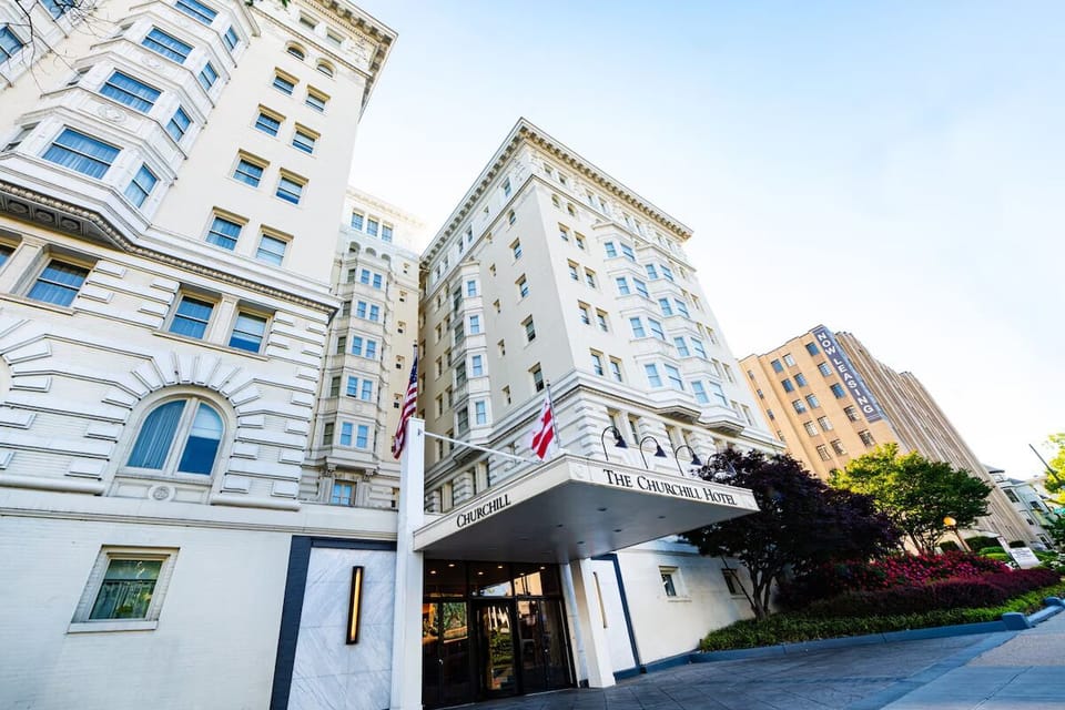 Arrive in style beneath the grand, welcoming hotel canopy.