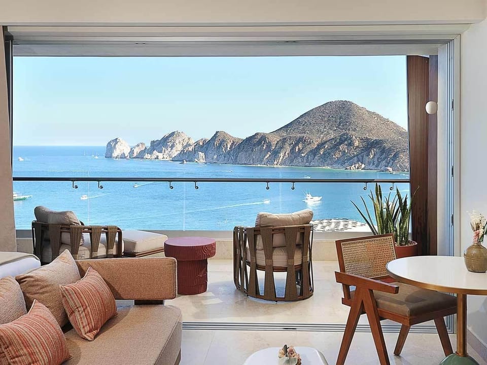 Oceanview Infinity Suite 