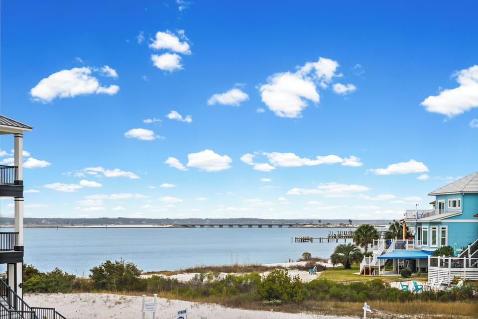 Beautiful views of the Sound from Captain's Cove