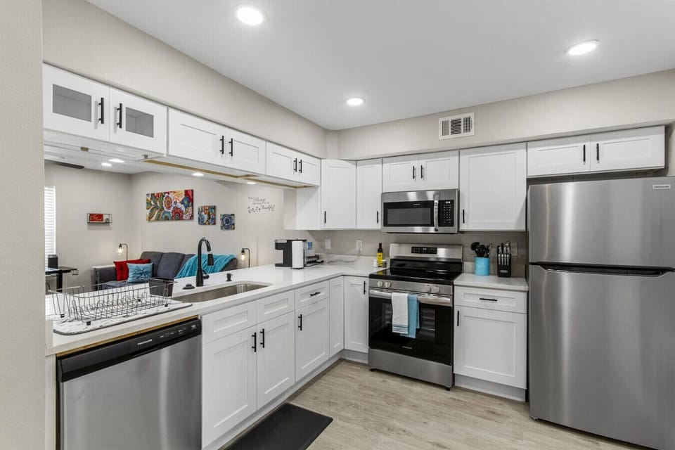 Cook, dine, and create memories in this fully equipped kitchen, where family meals feel extra special.