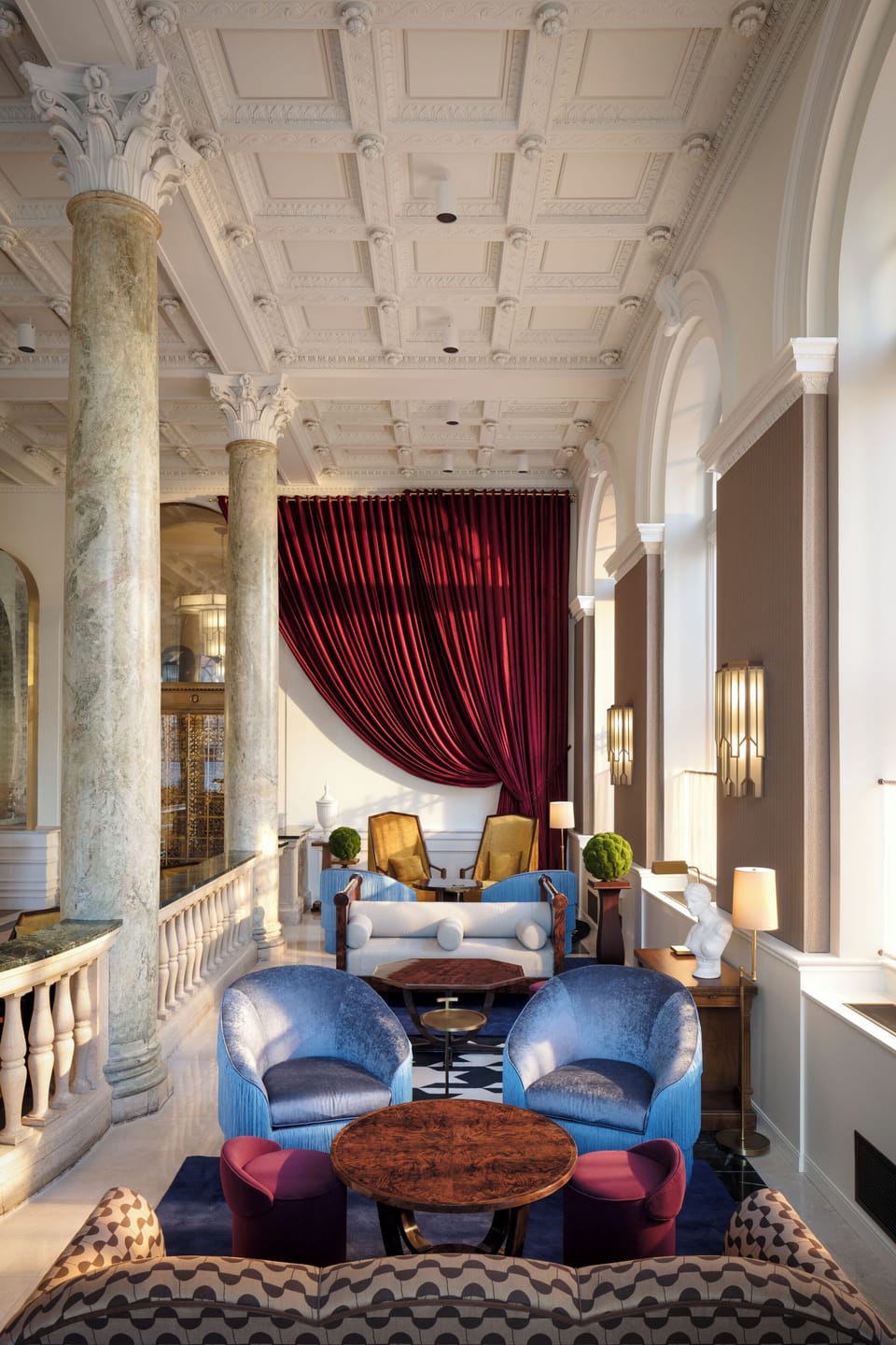 Cafe Lounge