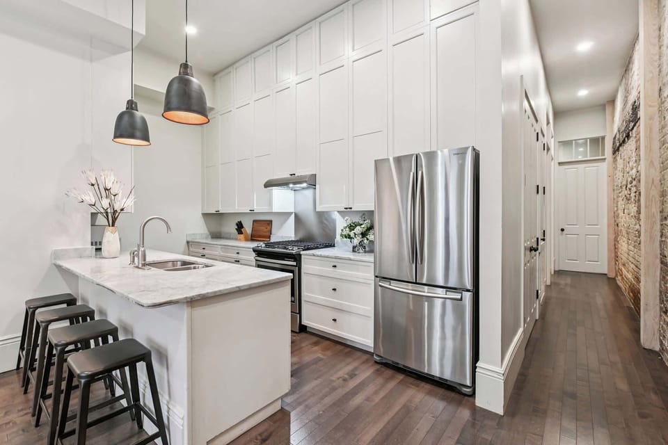 Open Concept Chef's  Kitchen | First Floor | Fully Equipped | Gas Range | Bar Seating