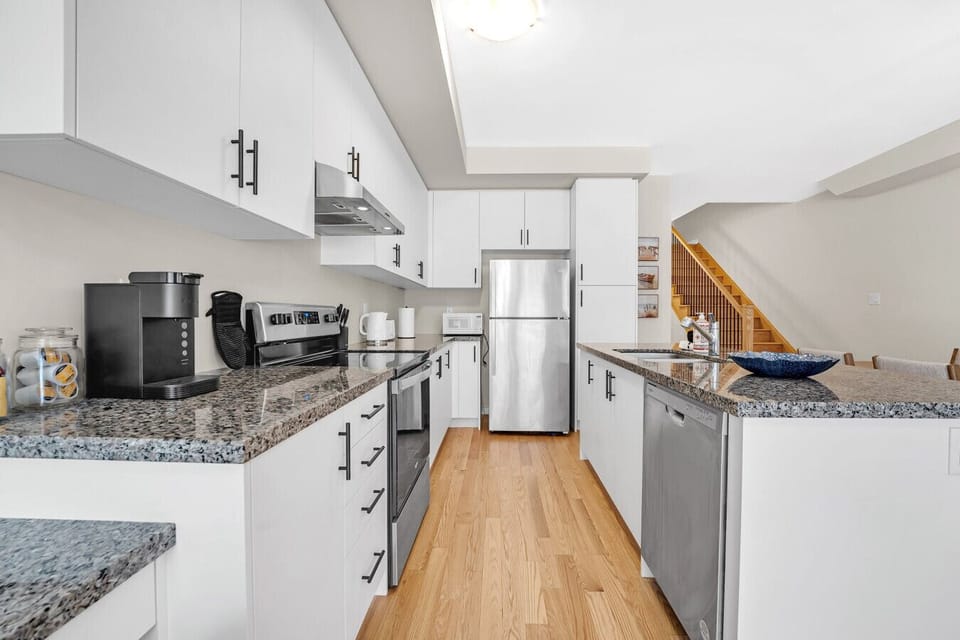 Large Kitchen with all Cooking Essentials