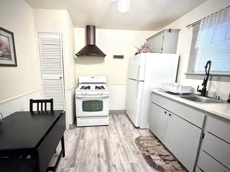 8386f793 4f51 4c2c 986a 13da1e05a2a7