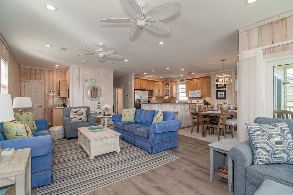 Living Area - Second Floor
