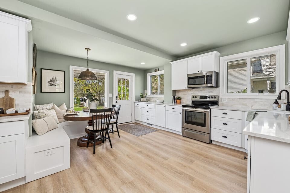 The Mainstay Residence — a beautifully restored turn-of-the-century home in Lake Geneva’s historic Maple Park