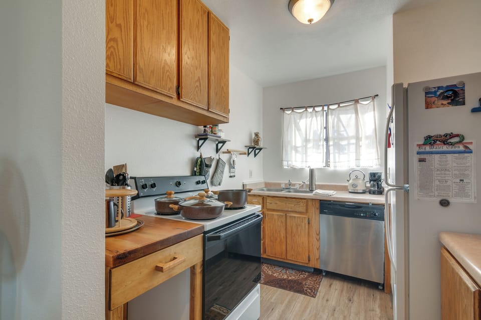 Kitchen | Toaster | Spices | 1st Floor
