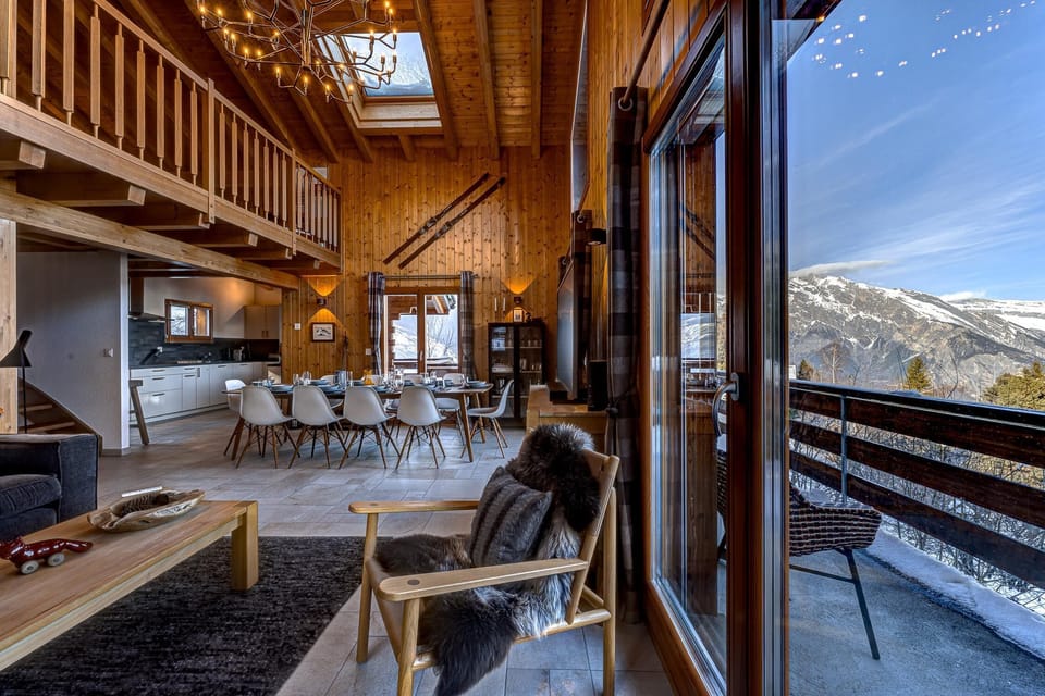 Living-dining room