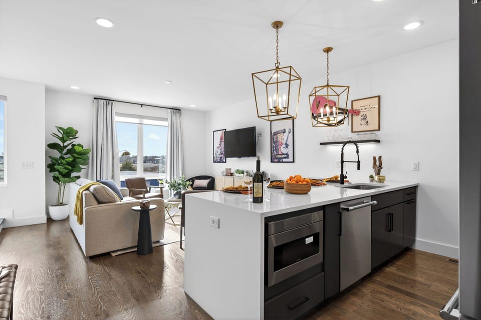 An open-concept layout that keeps the kitchen at the heart of the home, ideal for easy hosting and everyday comfort.