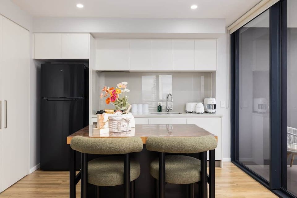 kitchen & dinning
