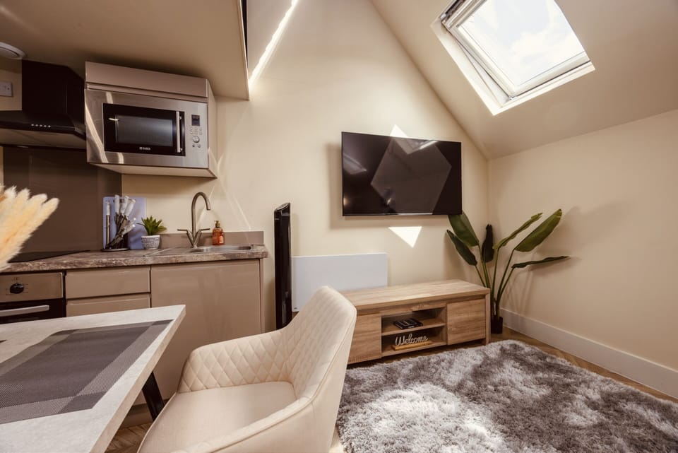Living Room / Lounge