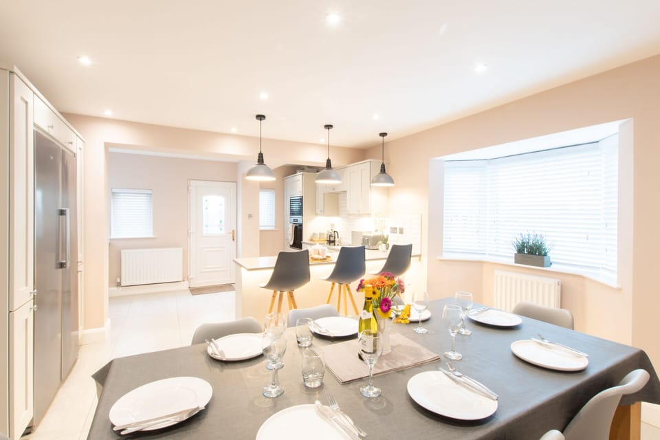 Open Plan Kitchen 