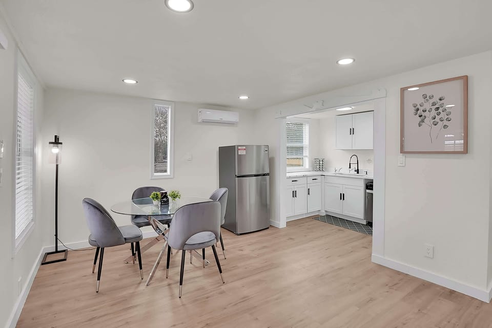 Dining table with seating for 4