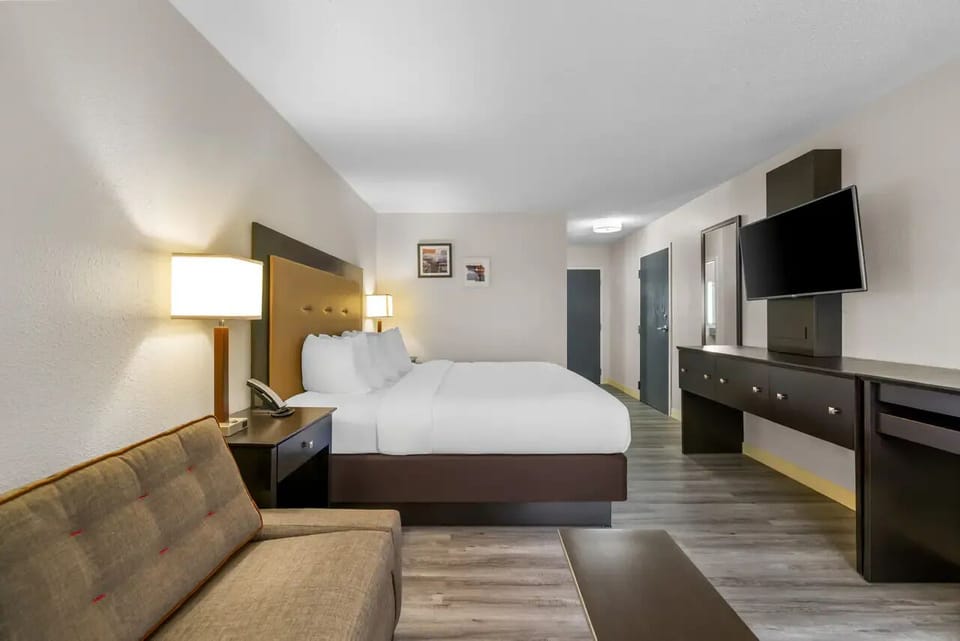 Bedroom. Interior and views may vary based on location and availability.