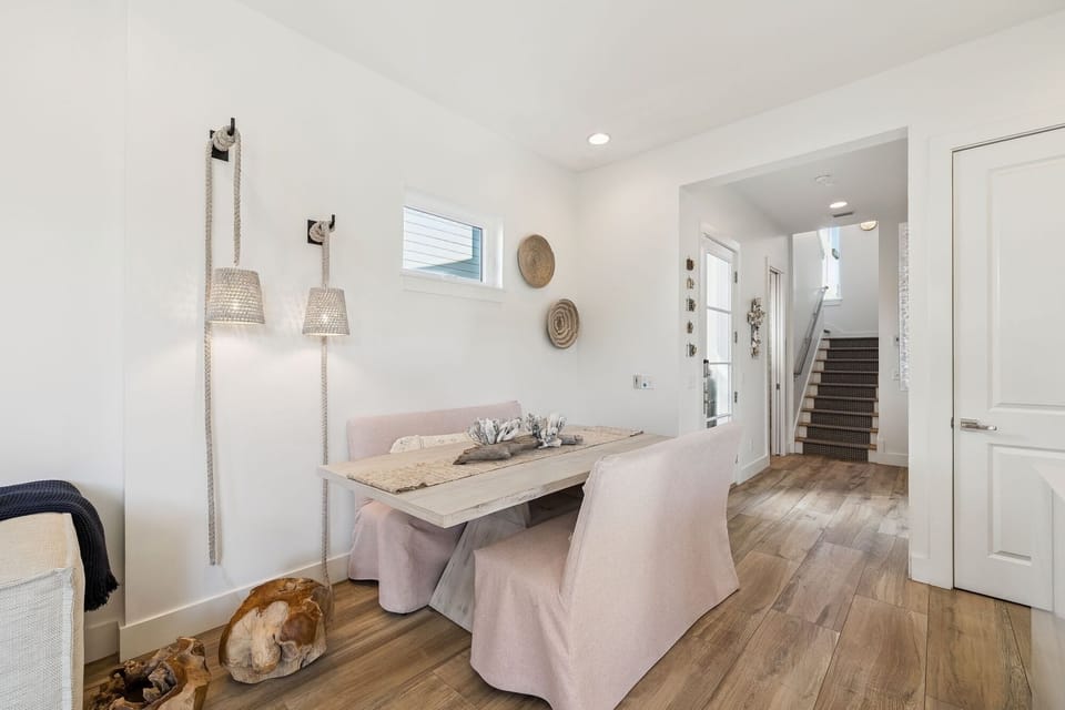 Array_28TidewaterCt-62