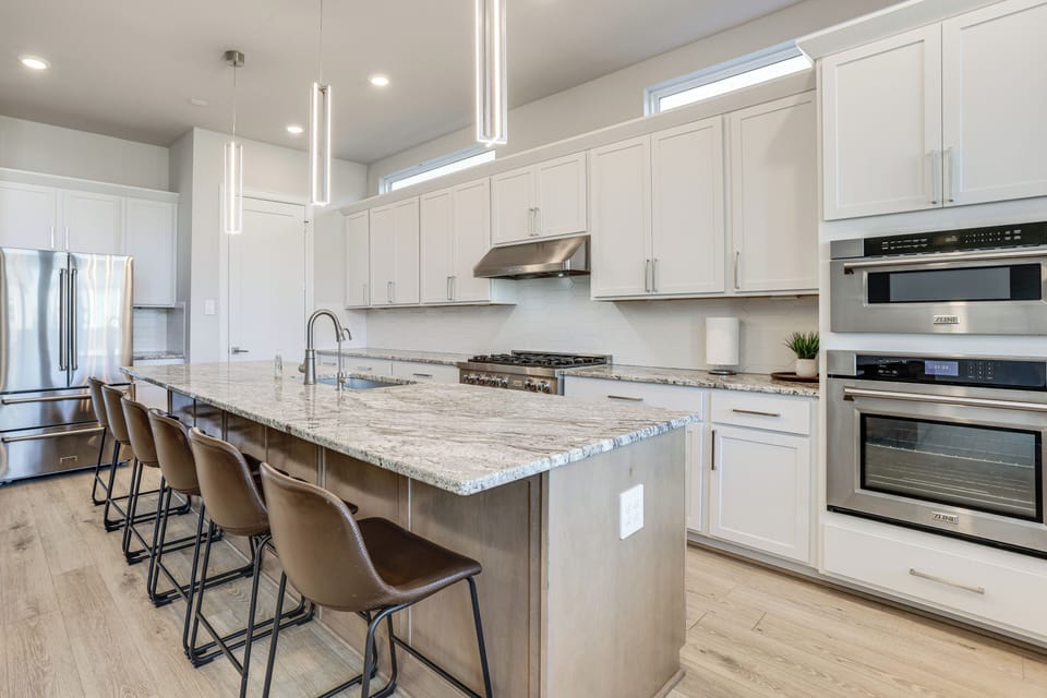 Kitchen | Blender | Toaster | Drip Coffee Maker | Spices | 1st Floor