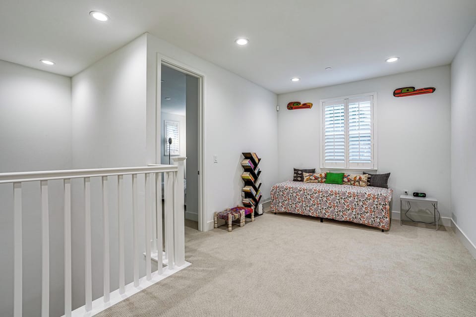 Loft | 2nd Floor | Full Daybed