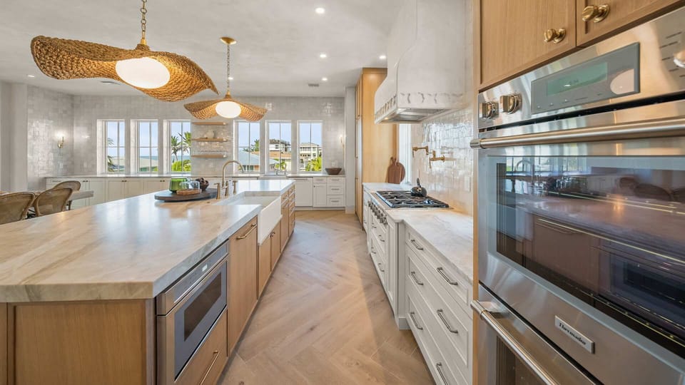 Double Ovens - Chef's Kitchen