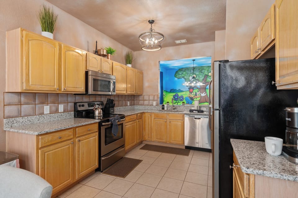 Full kitchen with what you need