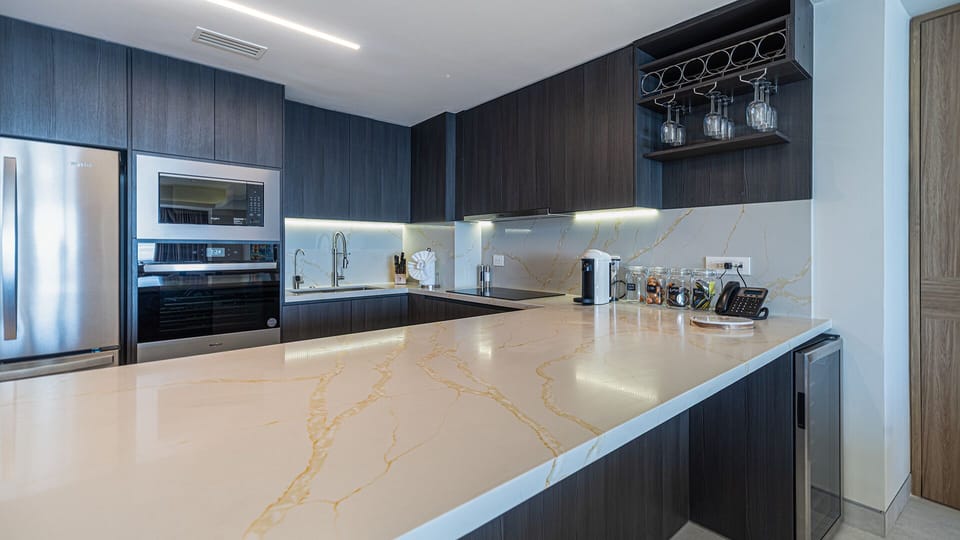 Kitchen with appliances