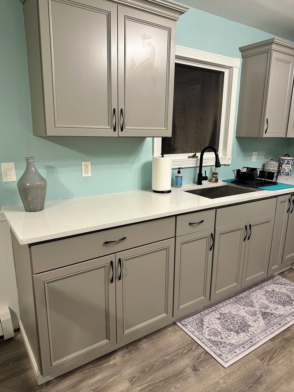 Kitchen - Stove / Oven, Microwave, Refrigerator