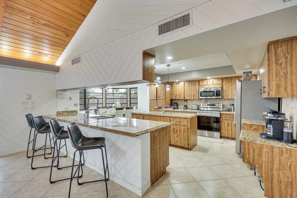 Kitchen | Free WiFi | Dishwasher