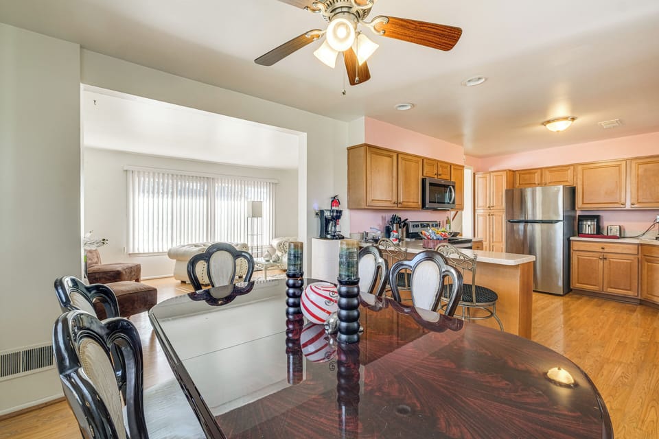 Dining Area | Main Level