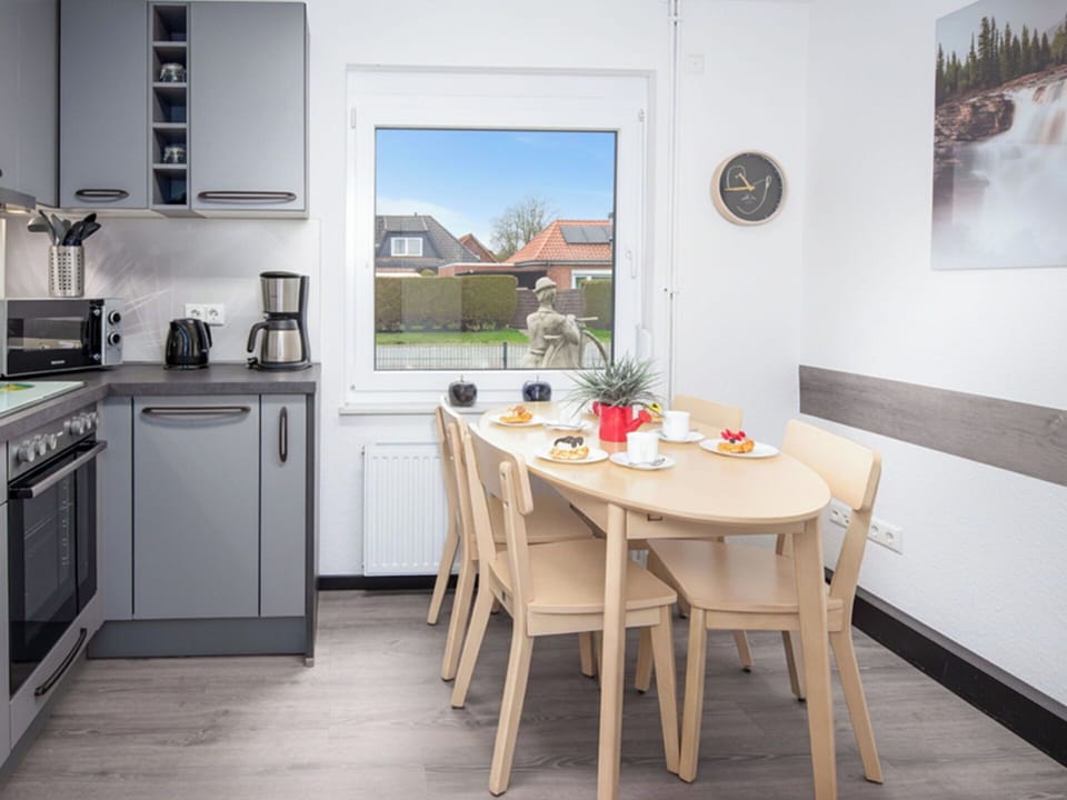 Furniture, Interior Design, Flooring, Apartment, Floor, Kitchen, Home, Countertop, Room, Kitchen & Dining Room Table