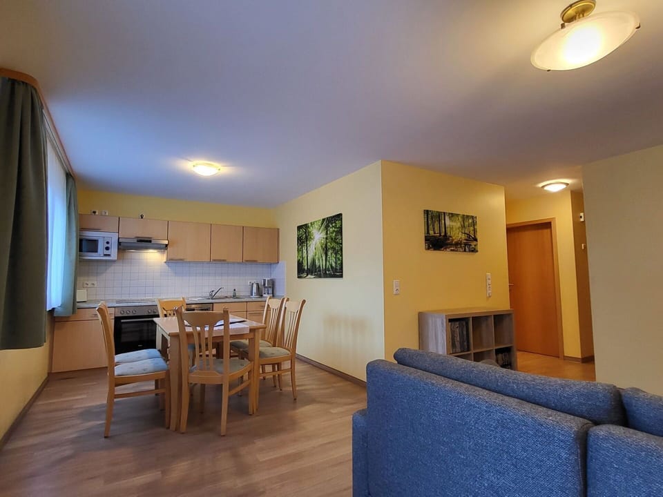 Flooring, Floor, Interior Design, Furniture, Apartment, Room, Wood Flooring, Ceiling, Living Room, Wood Stain