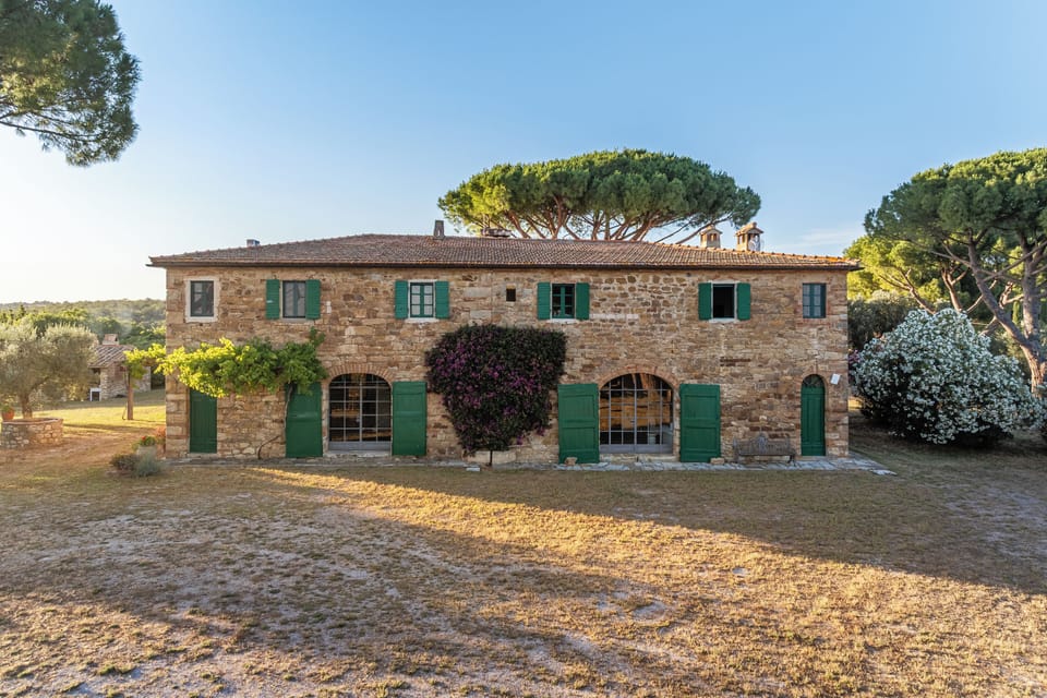Tenuta San Crescenzio House in Tuscany
