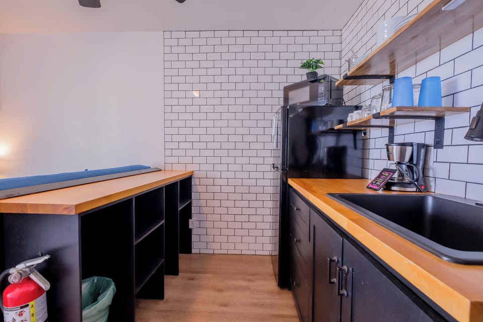 Kitchenette