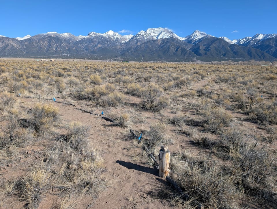 "Bluebird Trail" 1-Mile Private Walking Path