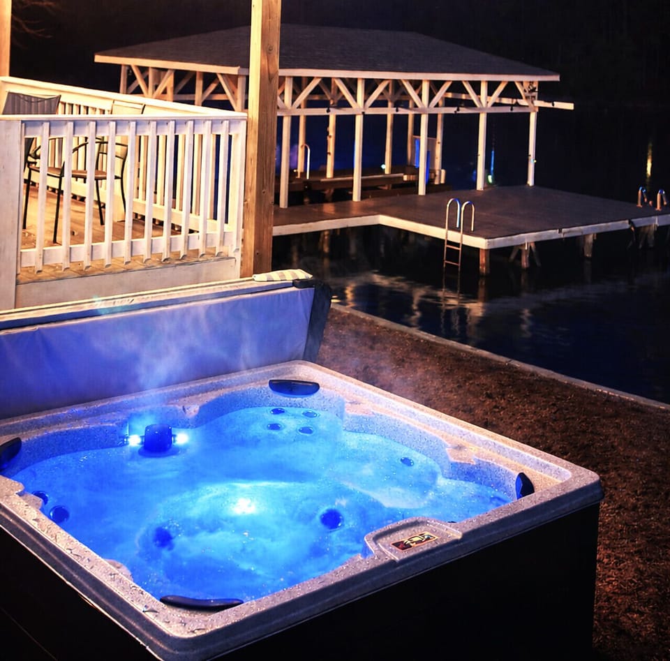 After a full day on the lake, slip into the lake front hot tub and let the warm water melt the stress away.