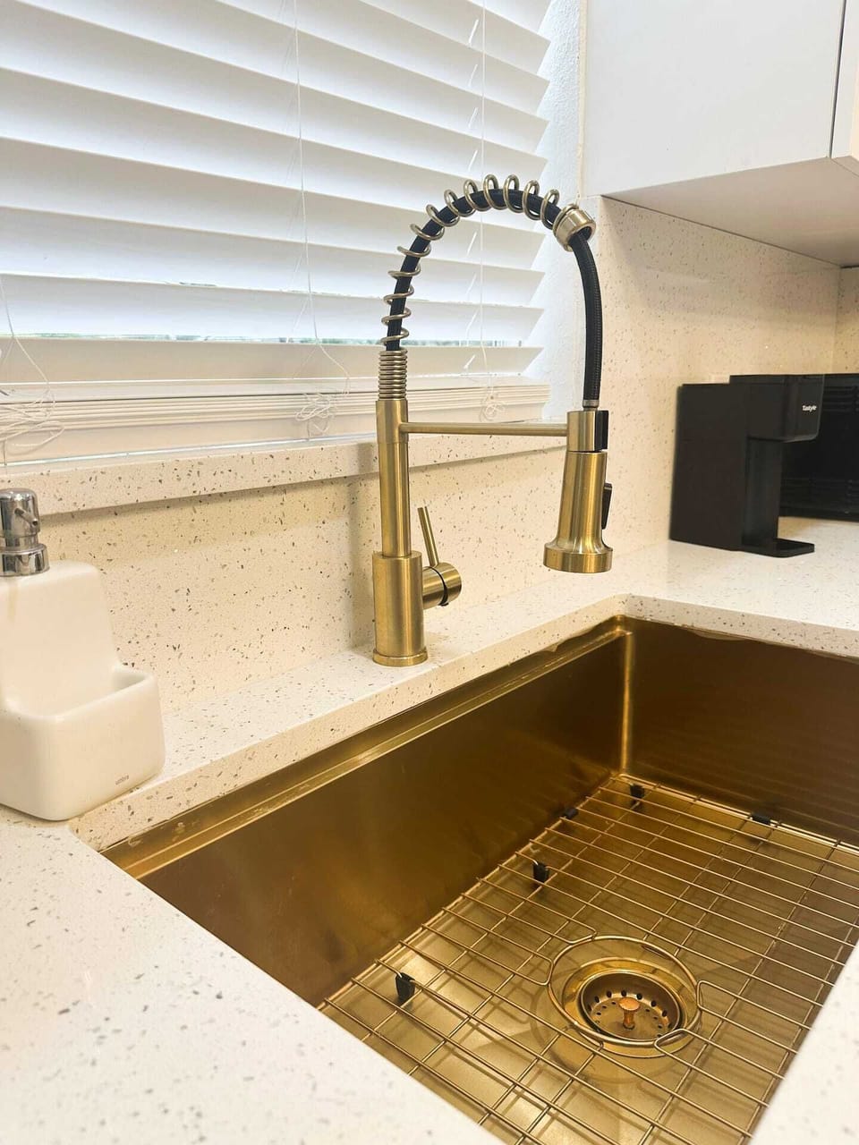 kitchen sink look. 